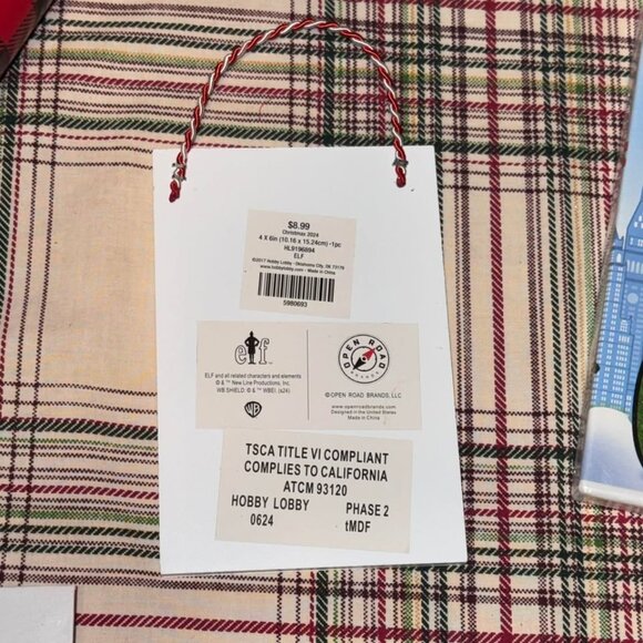 NEW SEALED Elf (DVD 2003) Deleted Scenes Will Ferrell Christmas Classic Special - Picture 2 of 6